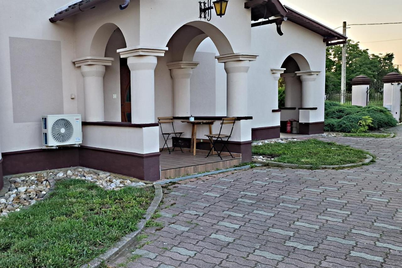 The Luxo Wine Museum Hotel Kaba Exterior photo